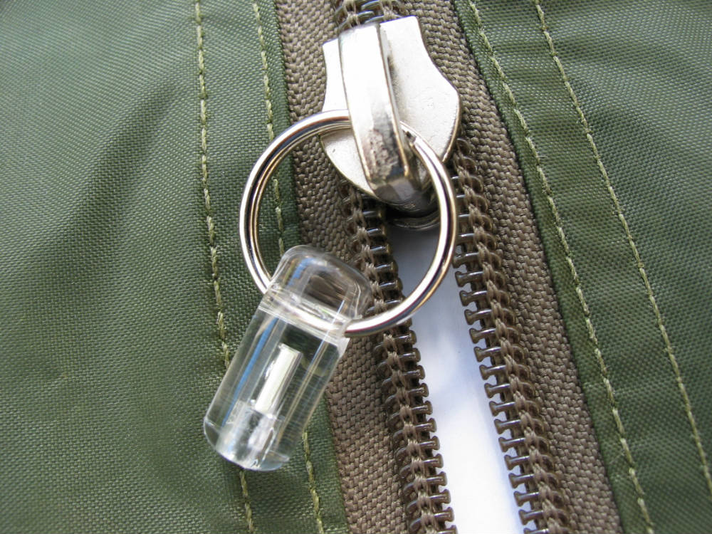 Firefly Bivvy Zip Marker Self Illuminating